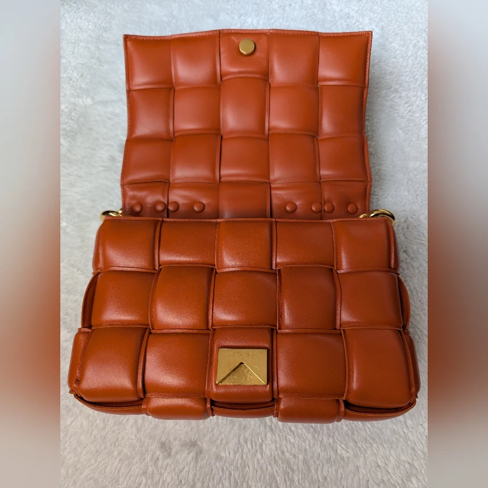 Authenic Bottega Veneta Chain Cassette Bag - Picture 7 of 12